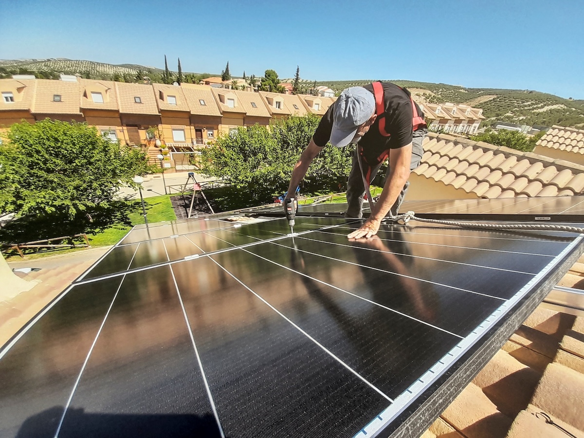 Panneaux Solaires Comment Bien Choisir Son Installateur Miss Bean